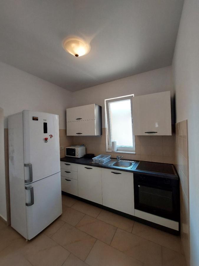 Apartments Maris Vranjic Εξωτερικό φωτογραφία