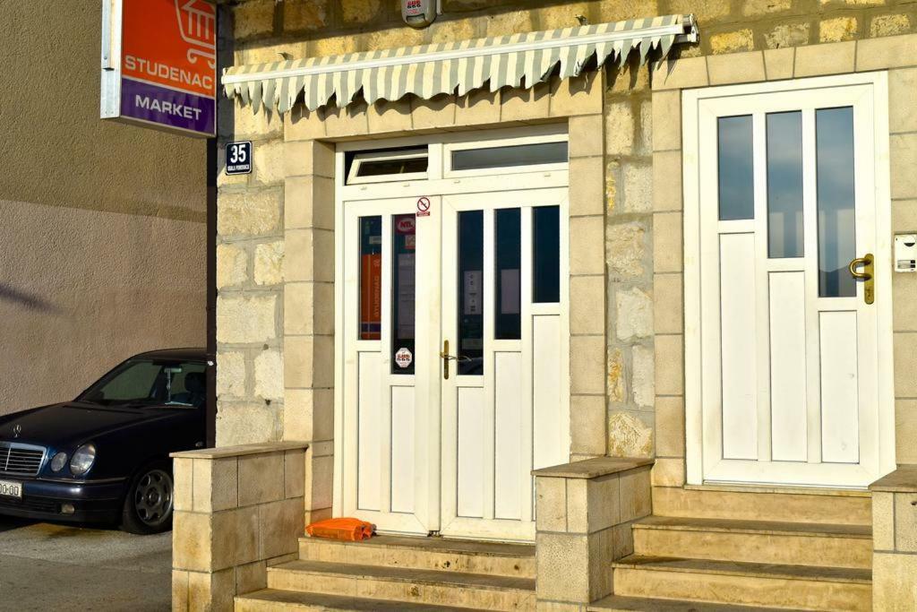Apartments Maris Vranjic Εξωτερικό φωτογραφία